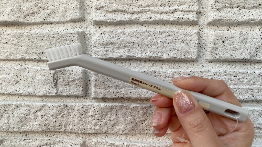 無印良品 隙間掃除シリーズブラシ W1cm×L18cm